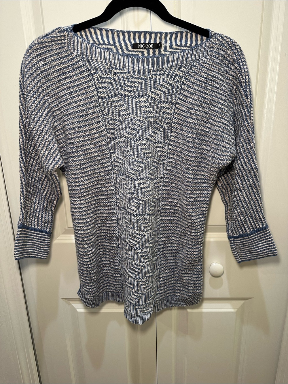 NIC+ZOE Blue and White Textured Knit Scoop-Neck Sweater